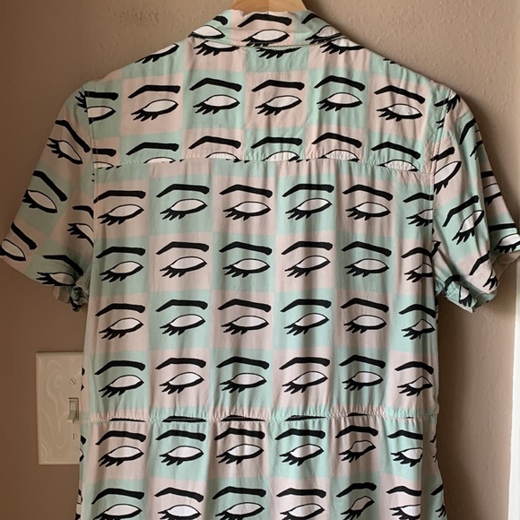 VANS x KENDRA DANDY Eye Print Short Sleeve Button Down Mini Dress - Picture 12 of 14